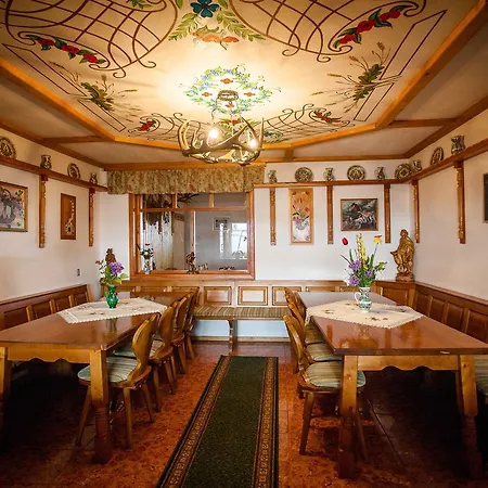Konukevi Casa Cerbului1
